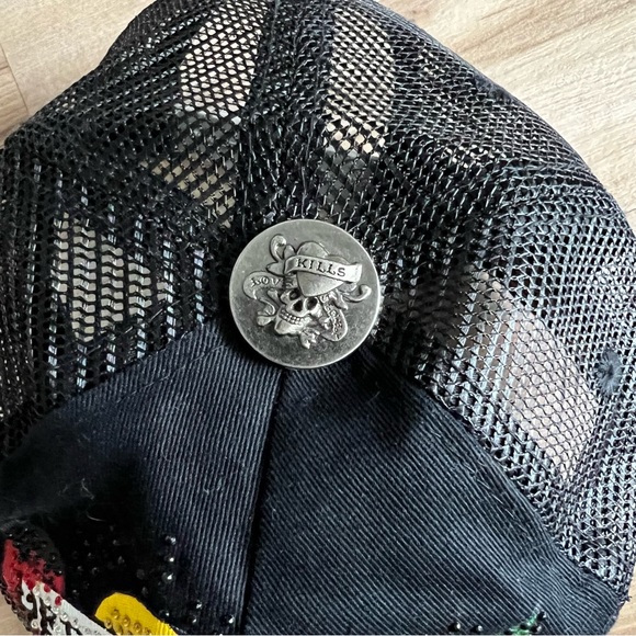 ED HARDY VINTAGE COLLECTIBLE Embroidered Rose Hat Black REAR - Picture 4 of 9